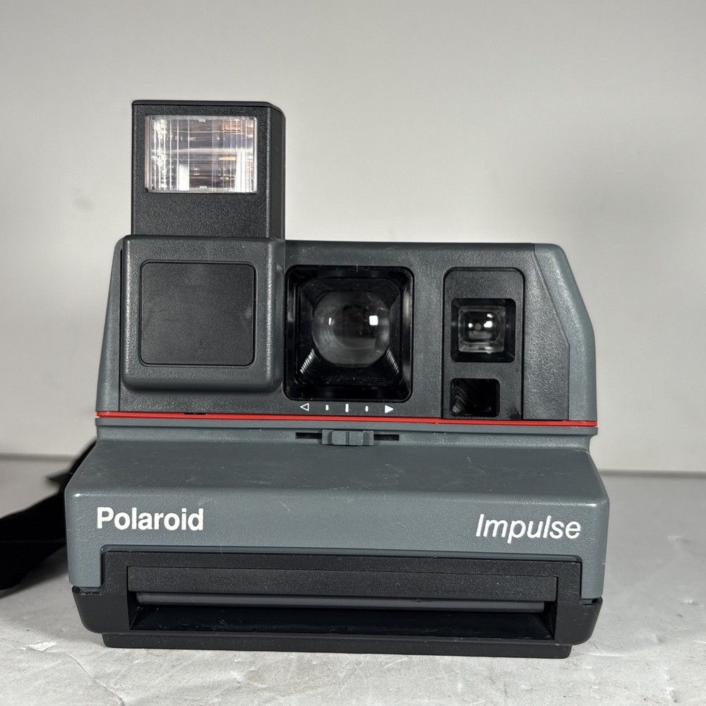 Vintage Polaroid 600 Impulse Instant Film Camera & Strap
