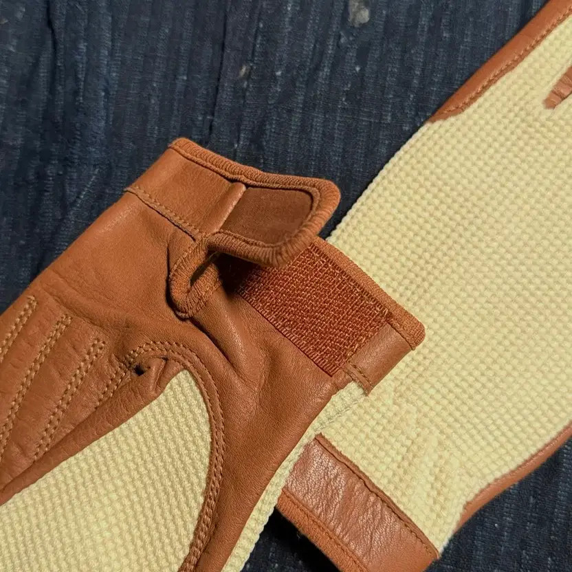 Waffle & Leather Riding Gloves S Size