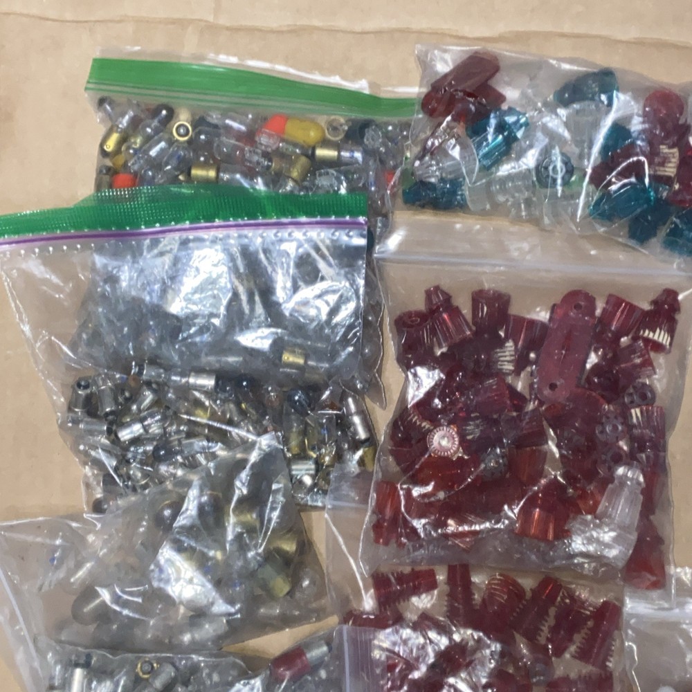 Pinpall Used Parts Box