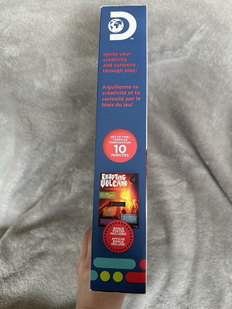 Discovery Glowing Volcano Stem Science Experiment Laboratory Kit Ages 12+