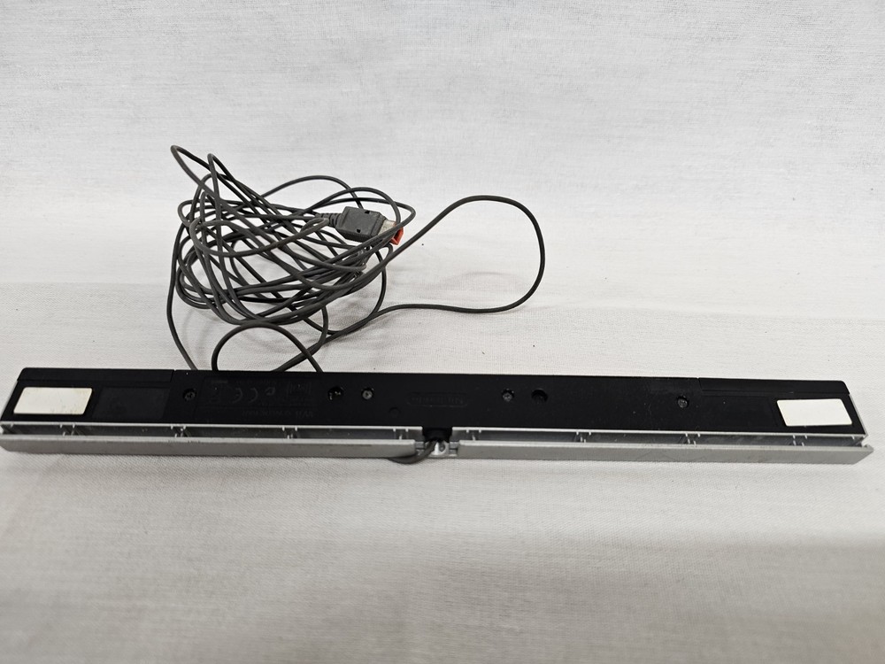 Nintendo Wii Sensor Bar - Silver, Tested And working