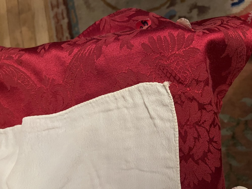 Early WW2 US Army Air Forces White Silk Scarf Embroidered Insignia 28"x32"