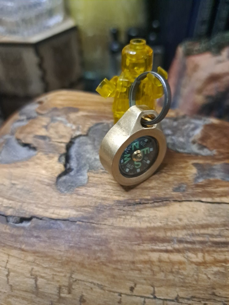 Mini EDC Minimalist Keychain Compass w/Titanium Keyring