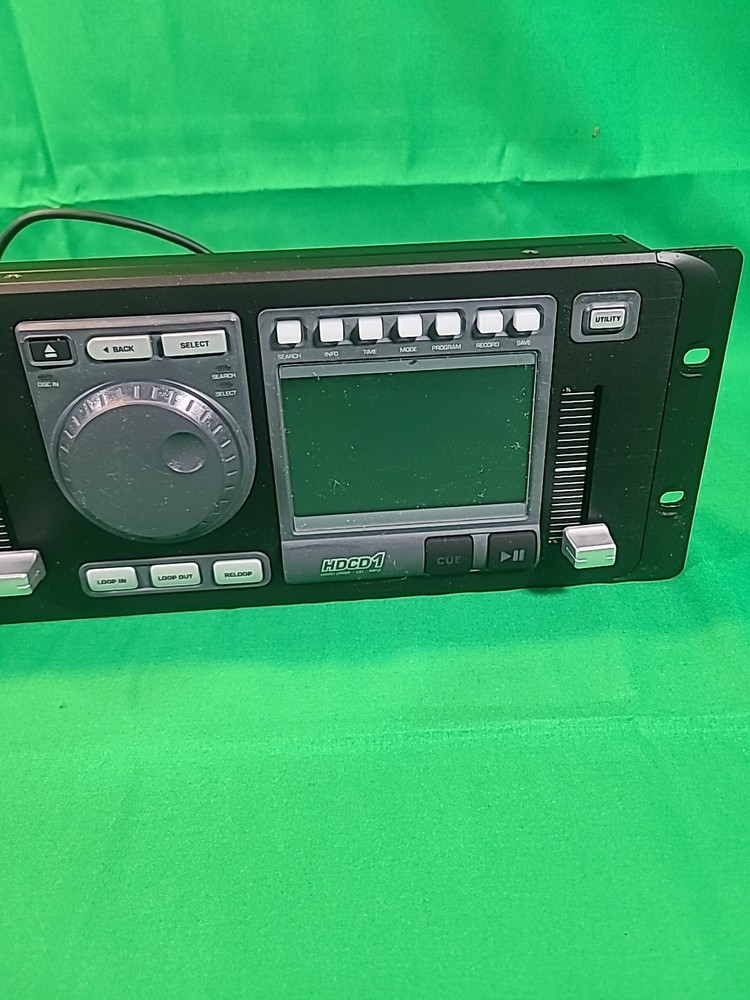 Numark HDCD1 DJ MP3 CD Player Controller Rack Mount Dual Display