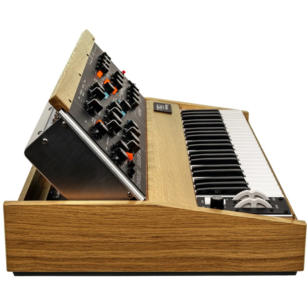 Moog Minimoog Model D Analog Synthesizer - Bob Moog Edition