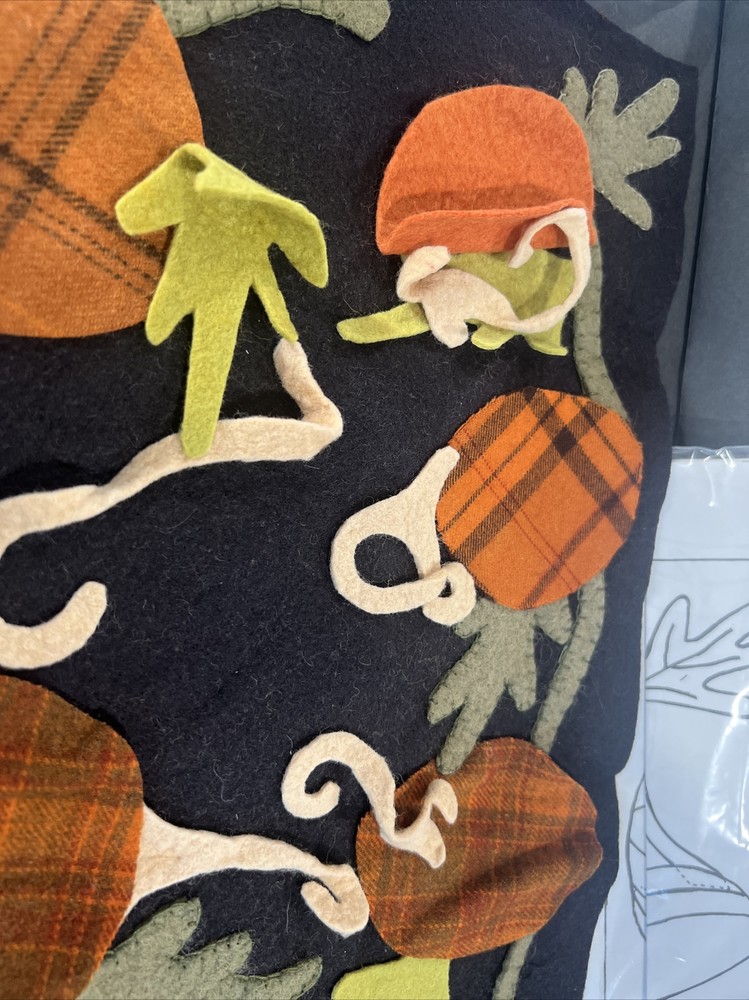 Ginger Sanchez "Gourd Harvest" Wool Embroidery Table Runner Pattern Project
