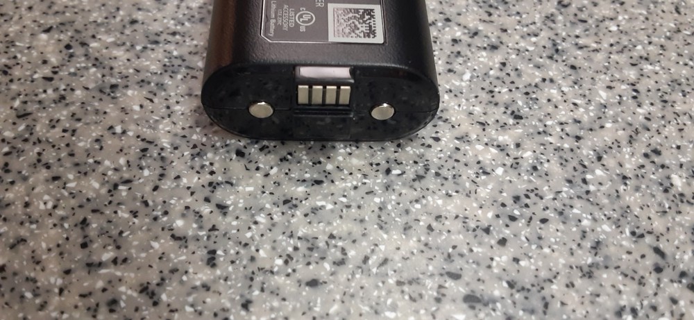 Xbox One Rechargeable Battery Pack 1556 – Microsoft OEM – Untested – Pre-Owned