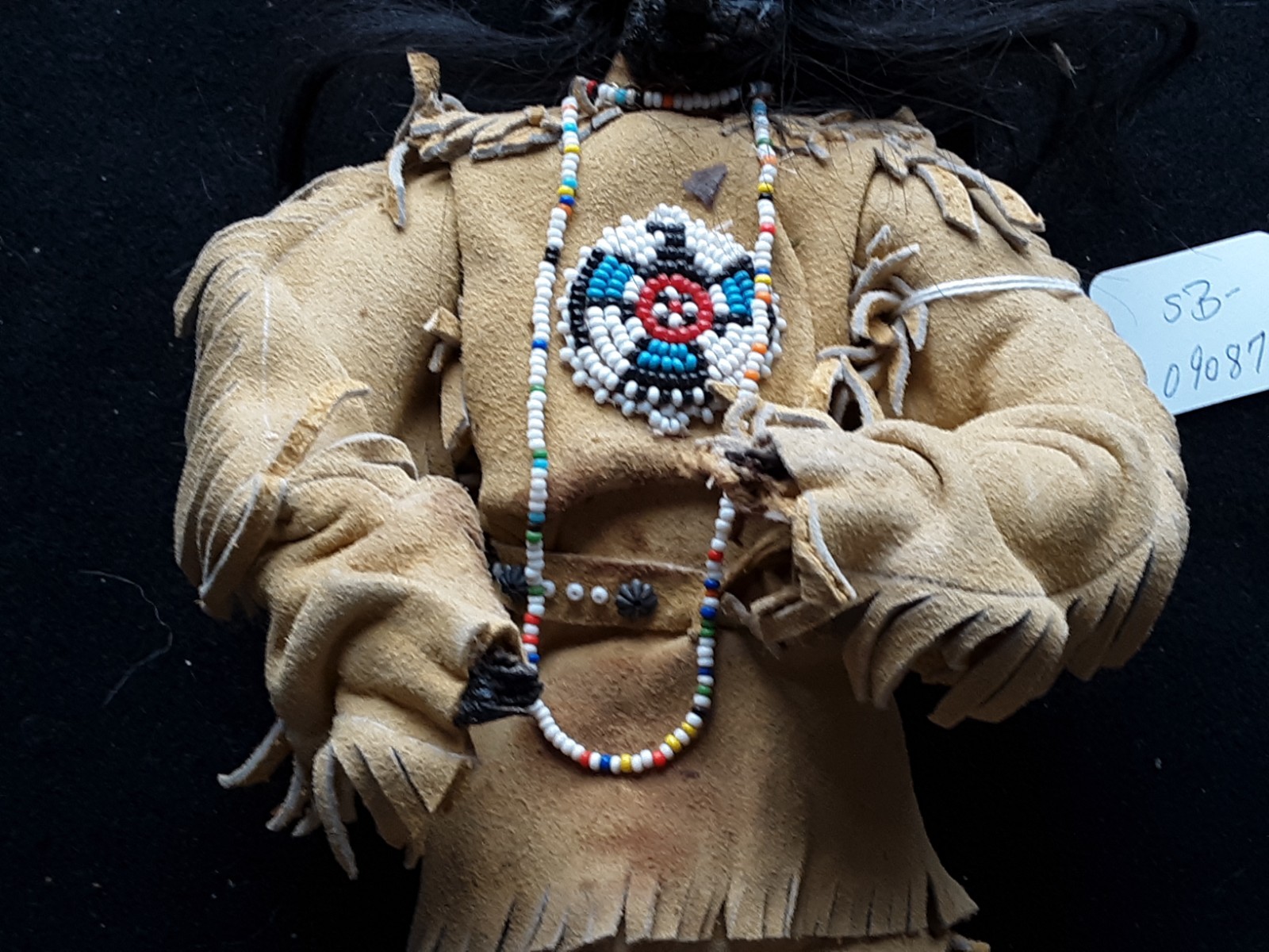 NATIVE AMERICAN BEADED LEATHER DOLL, APPLE HEAD MEDICINE MAN, SB-0226*09087