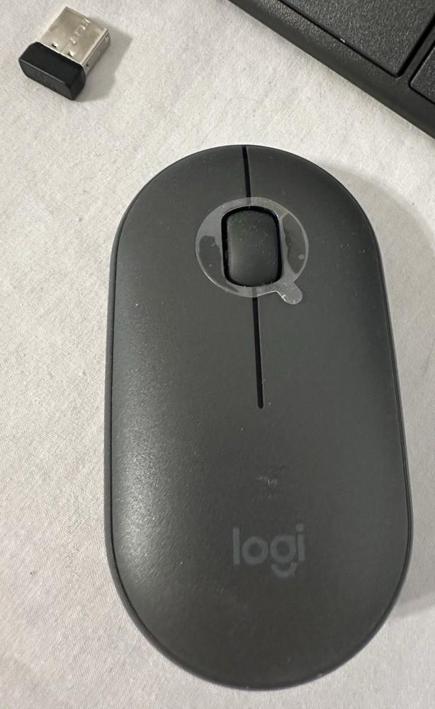 Logitech K470 Slim Wireless Keyboard and Mouse Combo Modern Compact Layout