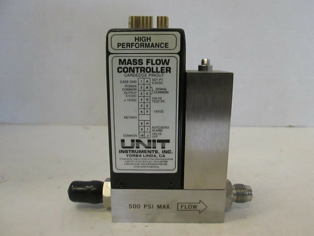 Unit UFC-1100A, Mass Flow Controller MFC, CF4, 15 SCCM, Used