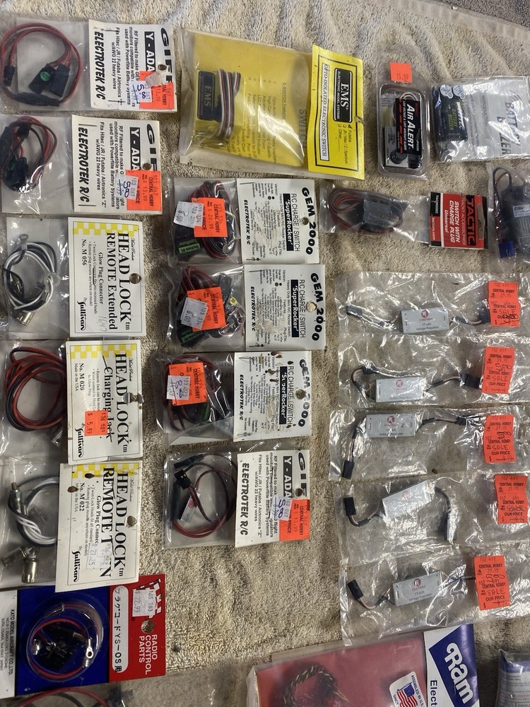 RAM, Tactic, Hitek, Sullivan, Castle - Electronic Components Volt Regulators Etc