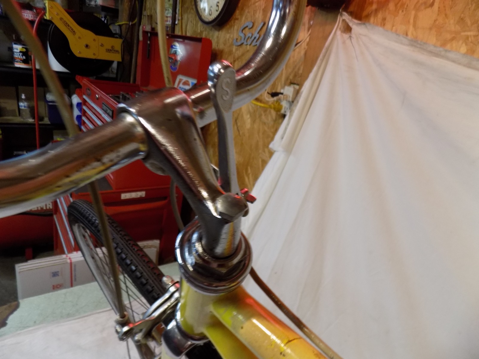 1975 SCHWINN COLLEGIATE 5-SPEED STINGRAY MANTA RAY FASTBACK SPORT VINTAGE BIKE!