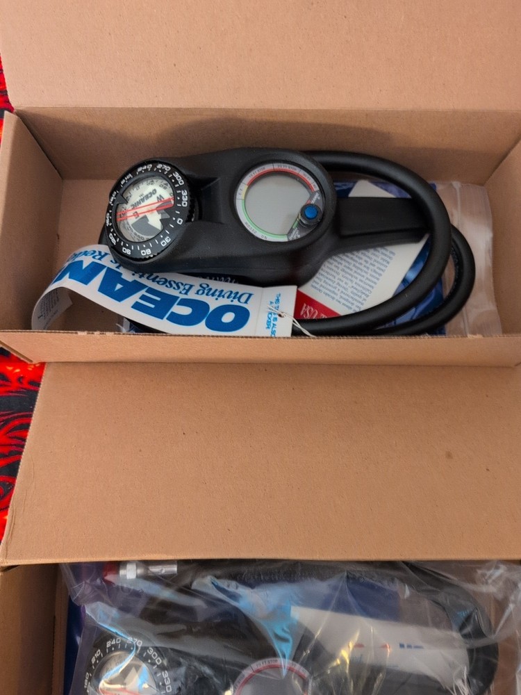 Oceanic DataMax Sport Model (DRB) Dive Computers (2) NEW! Read.