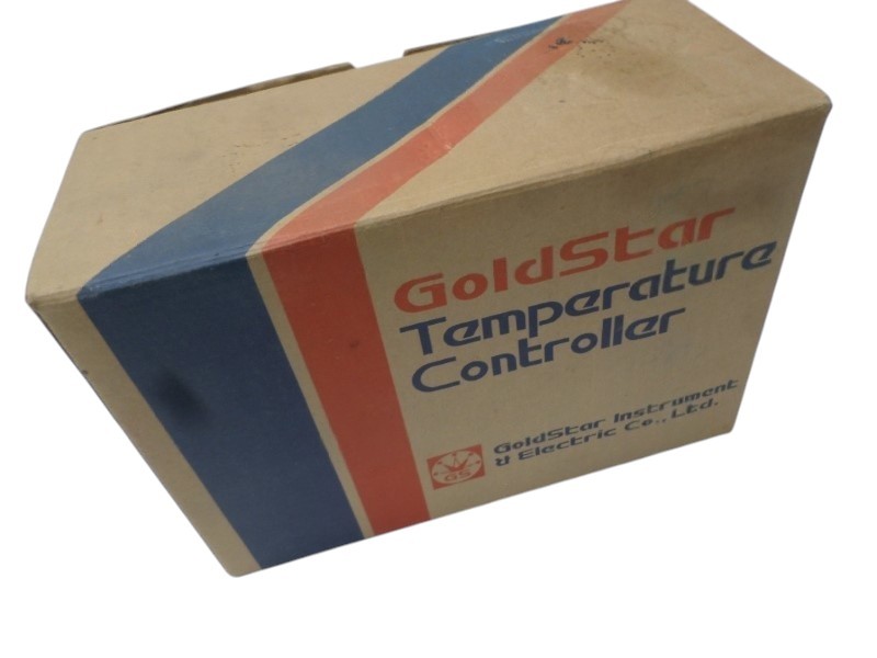 GOLDSTAR PZMA 9C81-OY TEMPERATURE CONTROLLER  NSMP