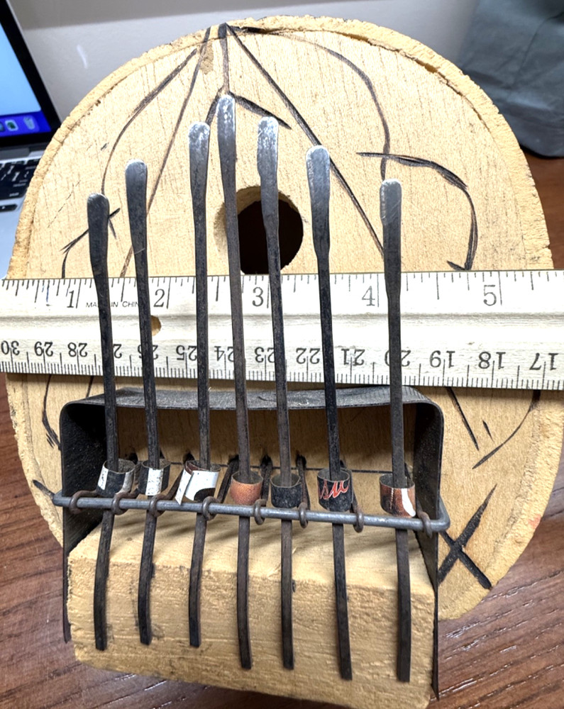 Working Handmade African Thumb Piano