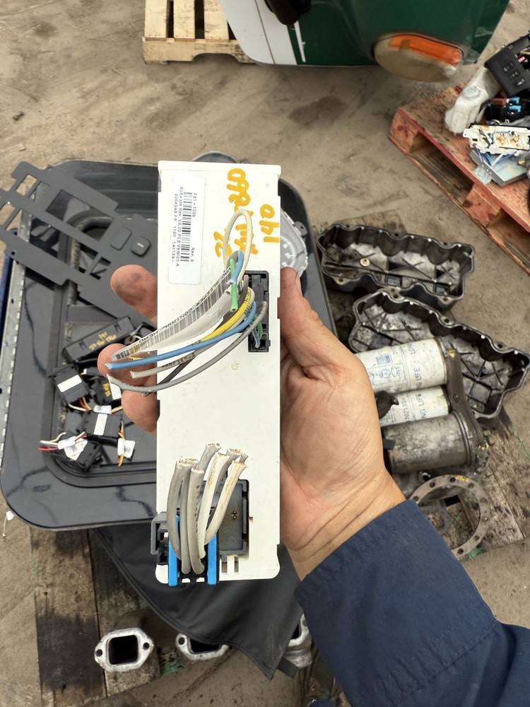 PACCAR HVAC CONTROL F21 1035