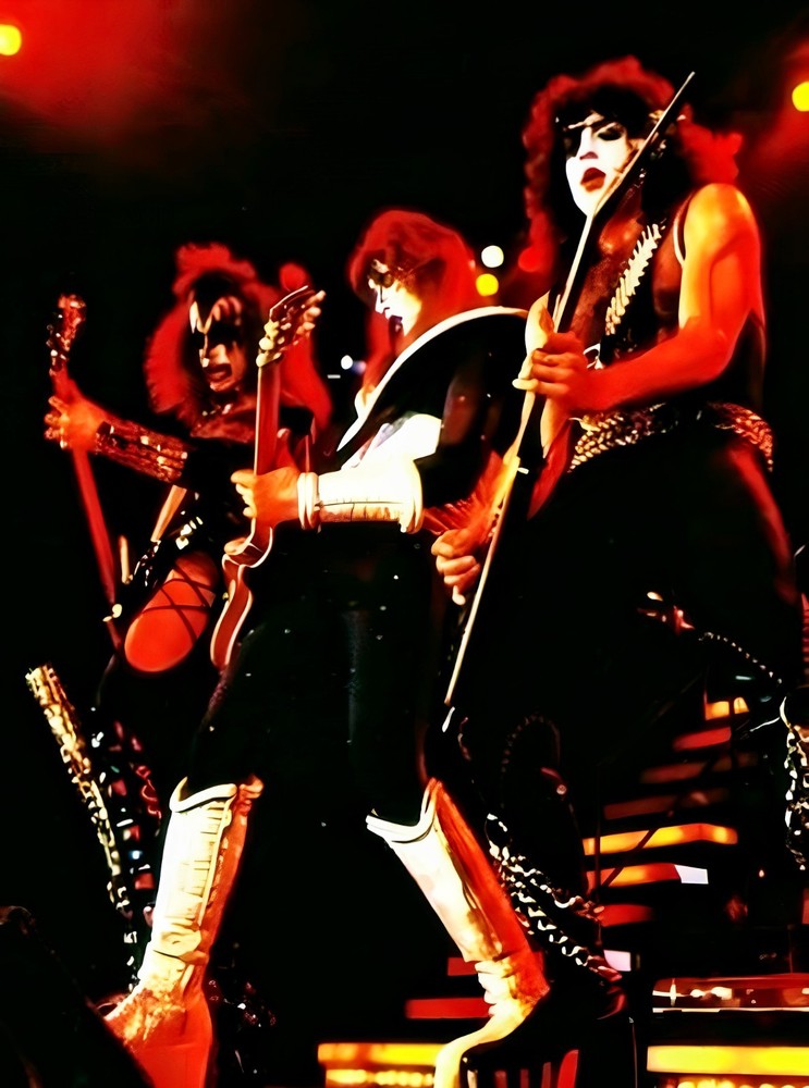 11x15 Kiss Ace Frehley Poster Ace Paul & Gene Live 1978