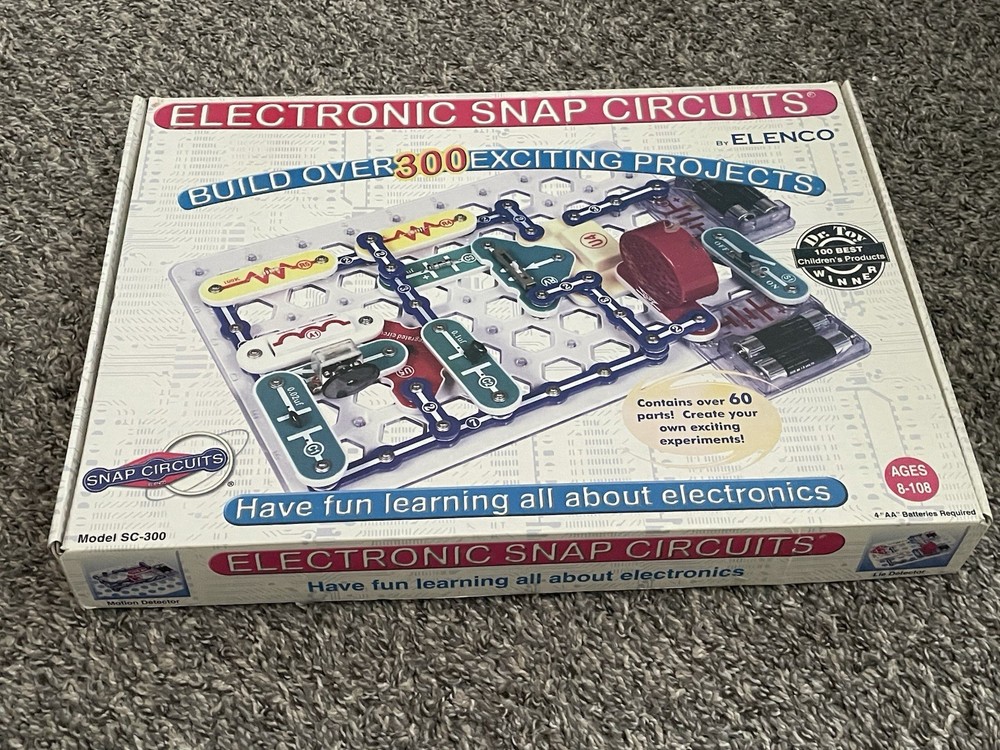 Elenco Snap Circuits SC300 Electronics Kit Missing Fan