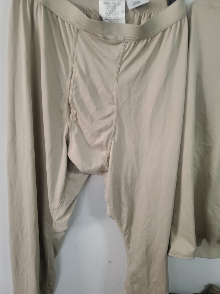 Special Medium Regular level 1 Silk Thermal Tan Pants & Top Set Sand Tan