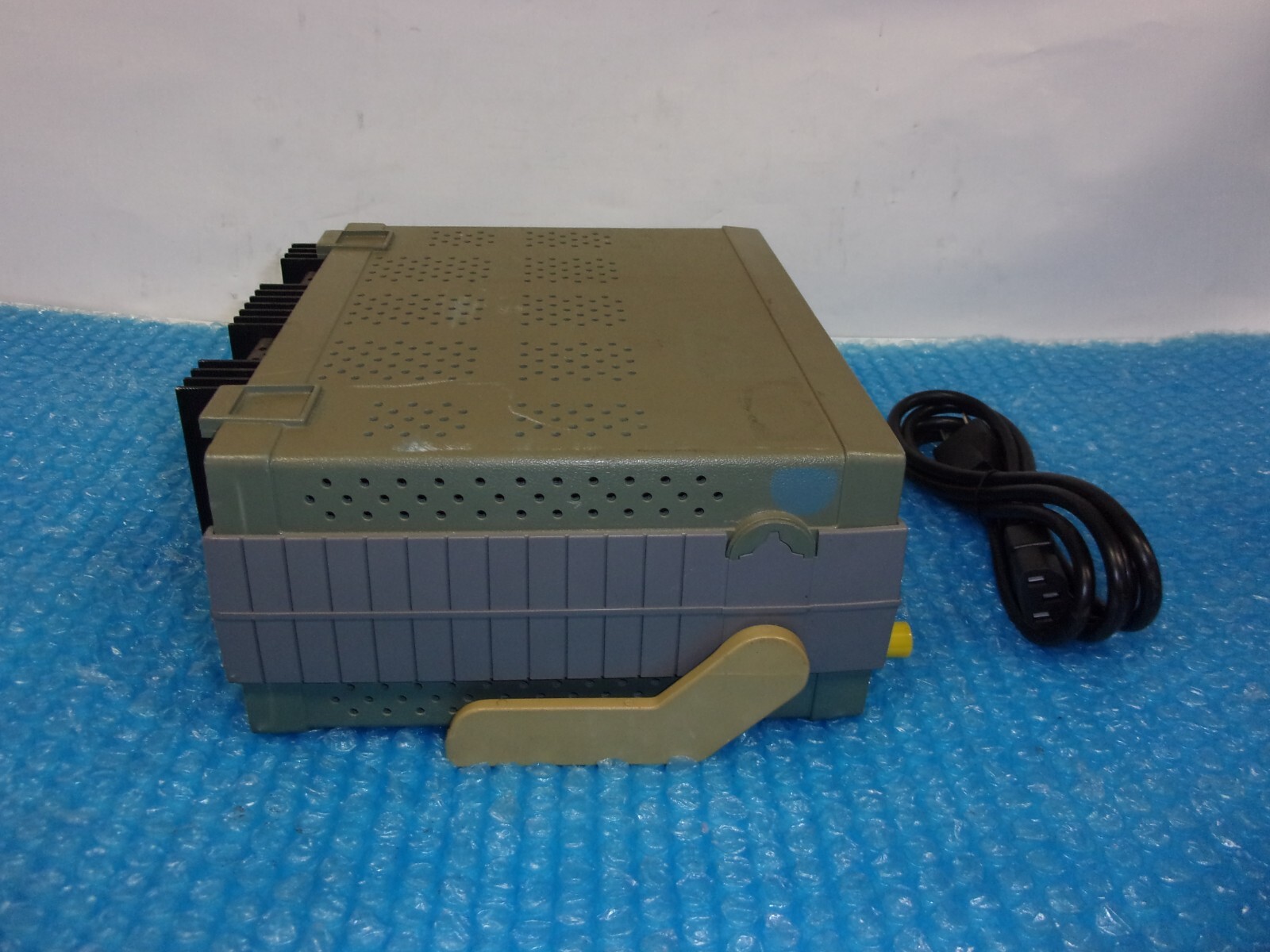 Tektronix CPS250 Triple output Power Supply