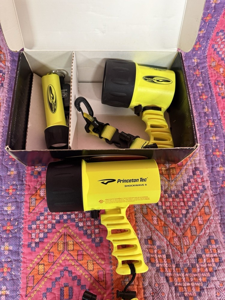 Princeton Tec Reef Pack LED Light Kit + 1 Shockwave Light! New Open Box!