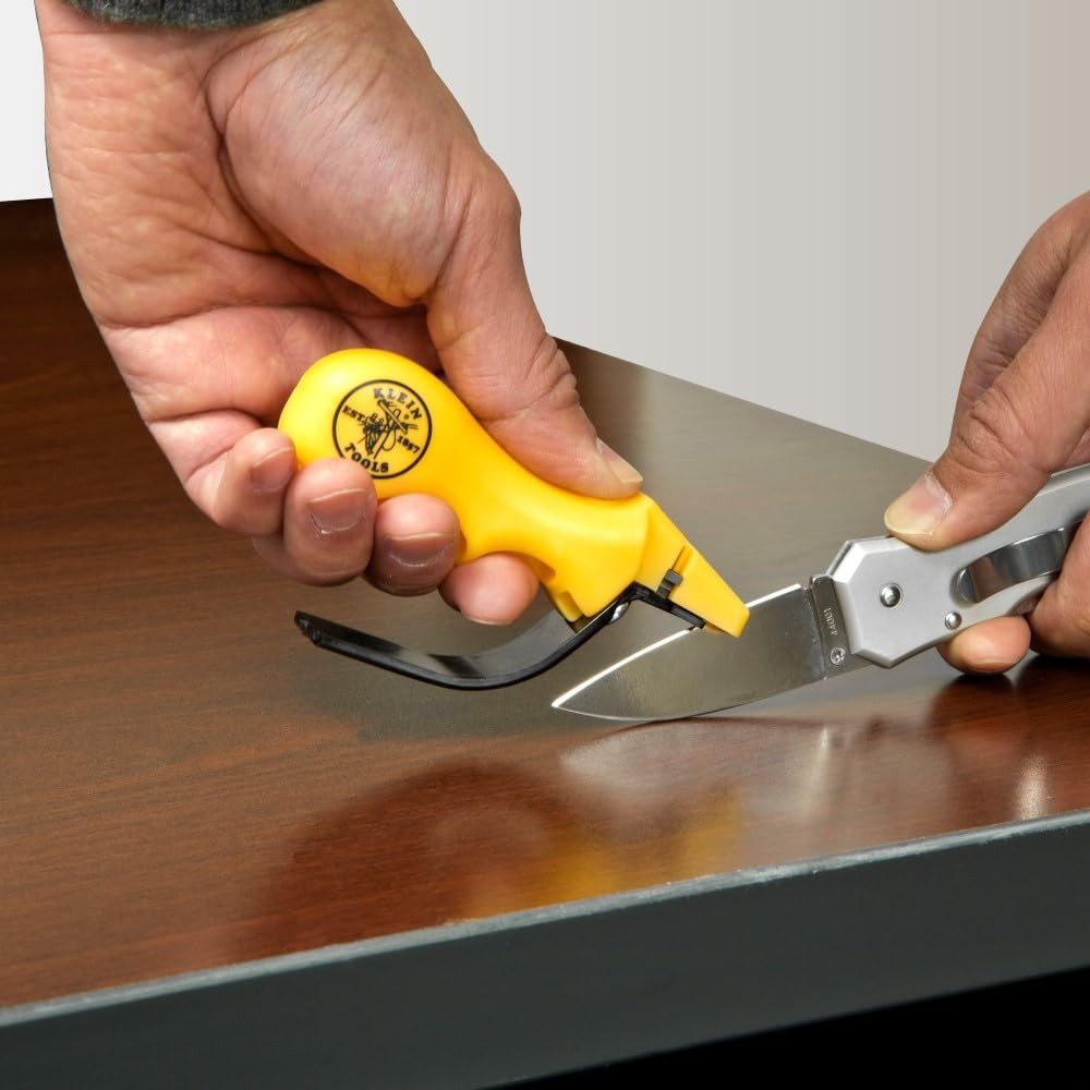Klein Tools 48036 Combination Knife and Scissors Sharpener, Made Yellow/Black