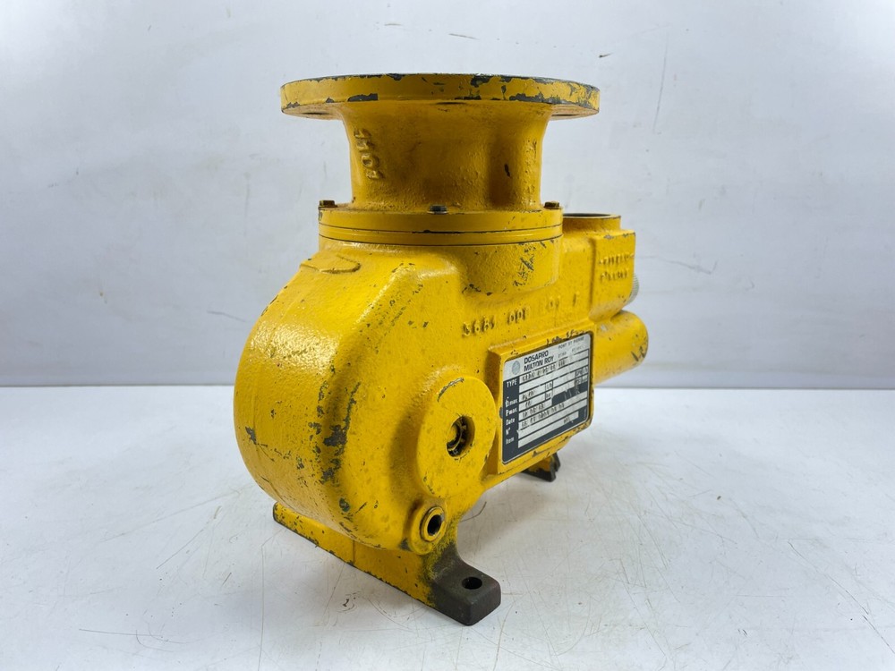 Dosapro Milton Roy MROY A 29 FR 111 Metering Pump Diaphrag Hydraulically Compact