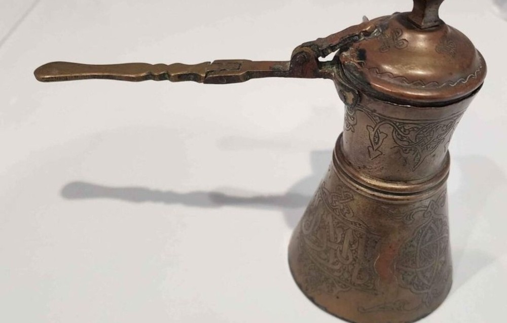 Vintage Brass  Middle Eastern Arabic Coffee Tea Pot