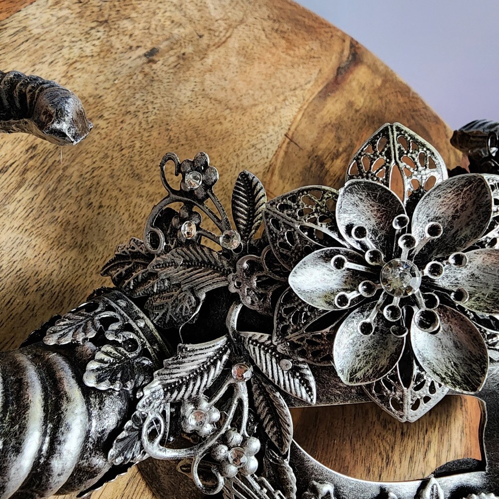 Attitude Studio Silver Floral Mythical Horn Mask