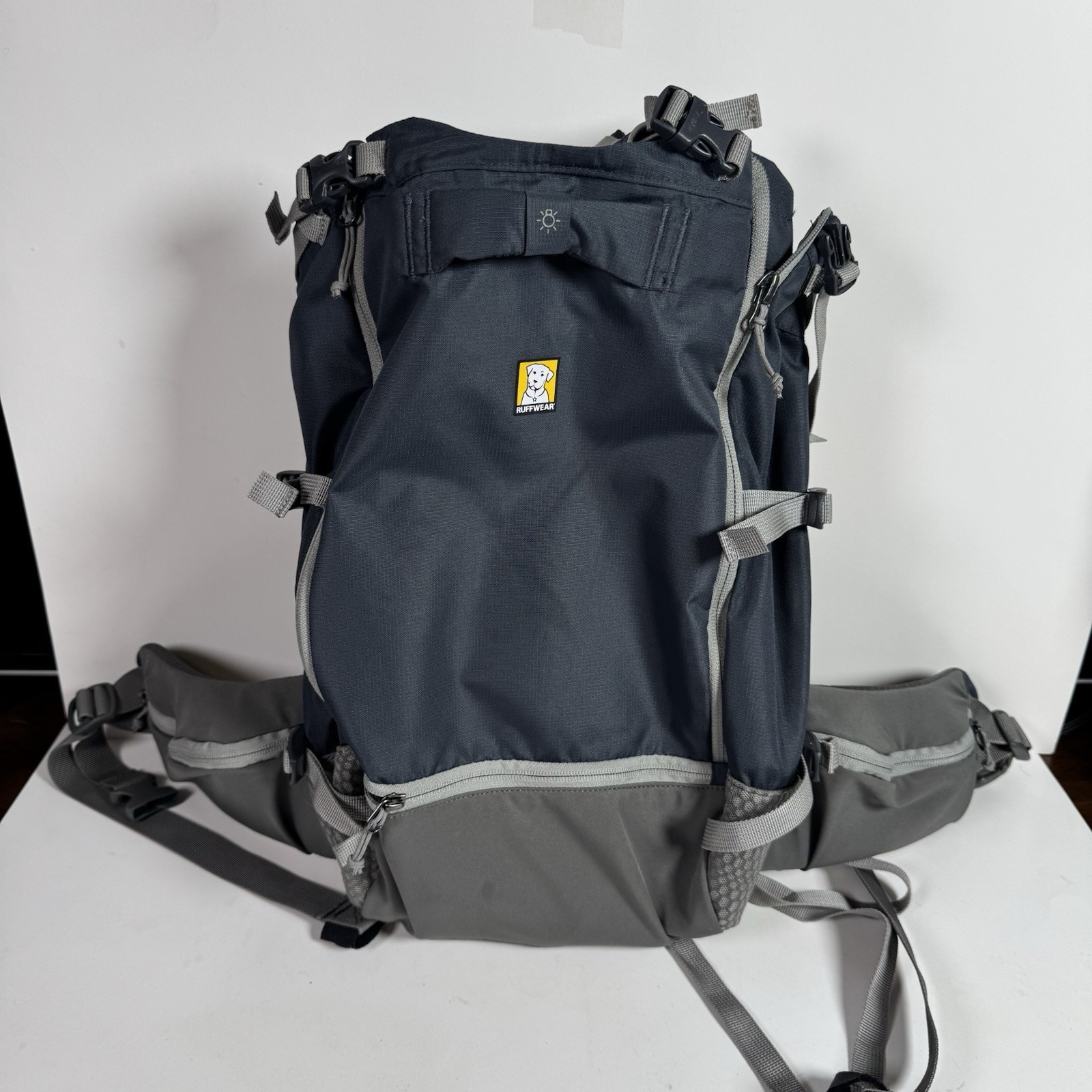 Ruffwear Hitch Hiker XS Basalt Gray Dog Carrier Backpack Mesh Padding