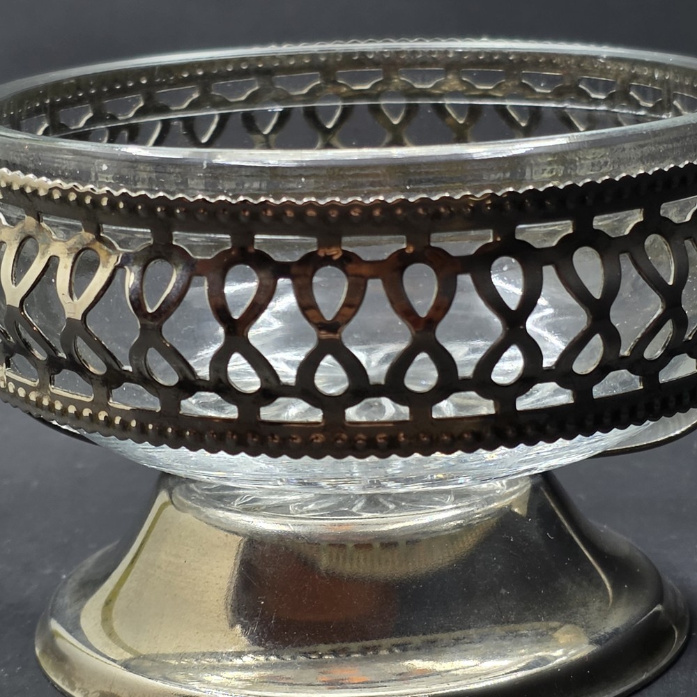 Sheffield Silver-plate Serving Caddy Basket with 4" D Glass Insert Vintage