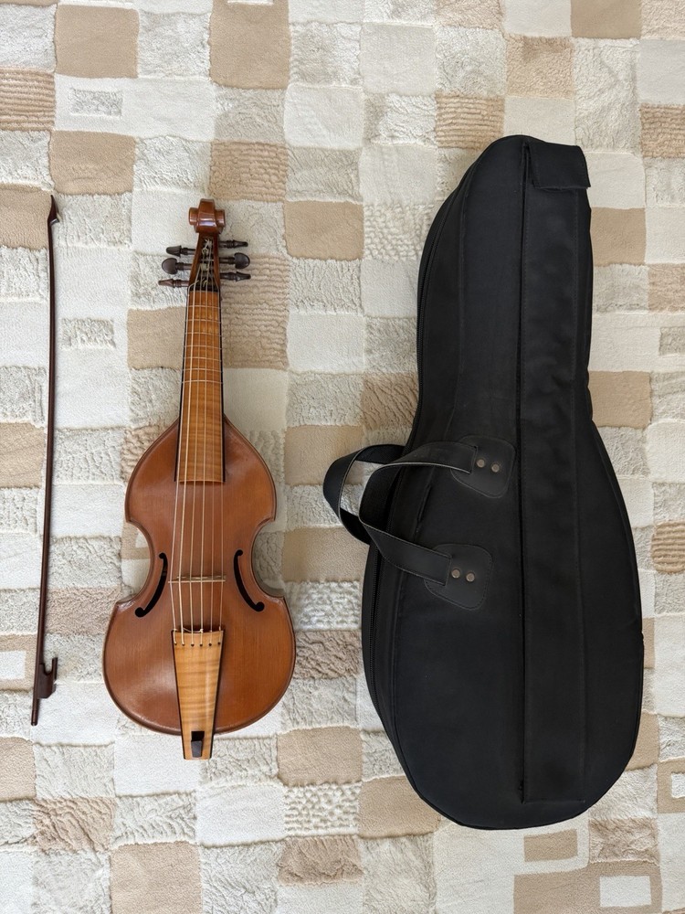 Treble Viol Viola da Gamba with Bow and Padded Case