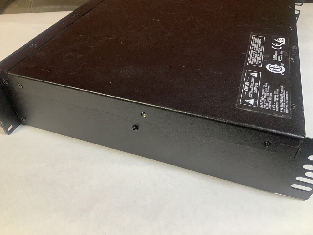 CROWN DCi 2_600 600W POWER AMPLIFIER