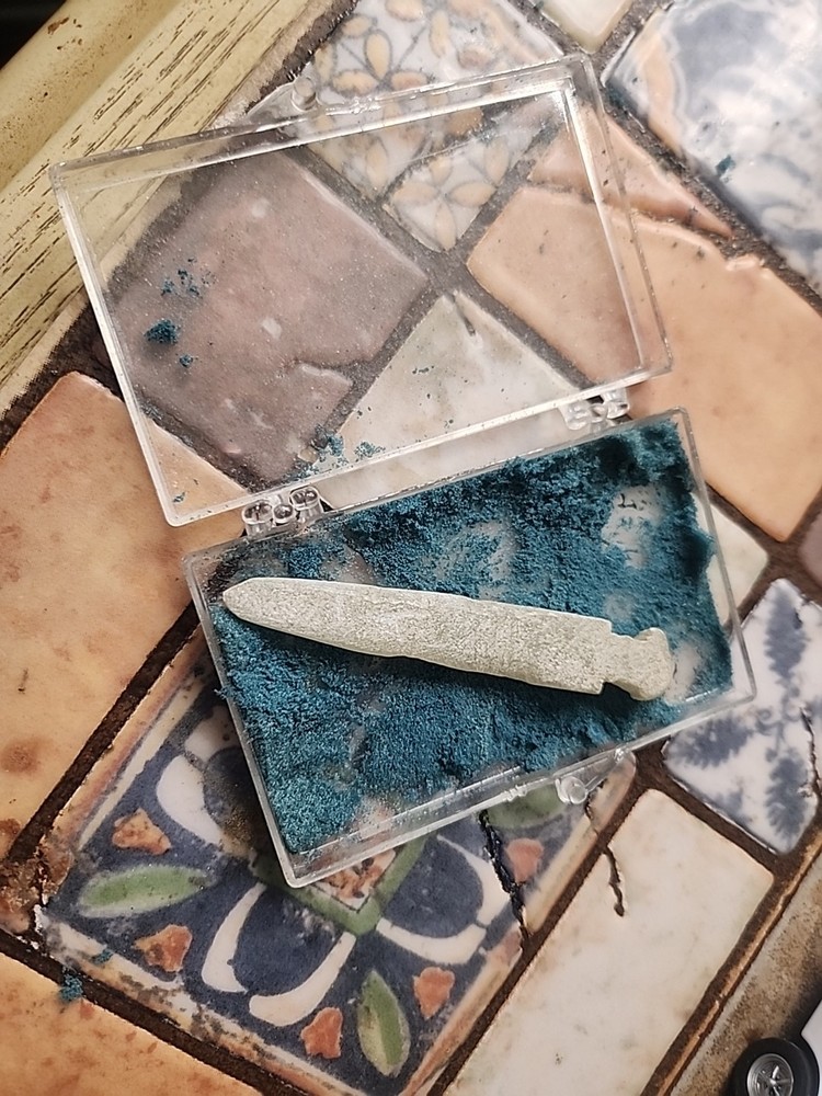 ARROW HEAD CLASSIFIED AS TOOL