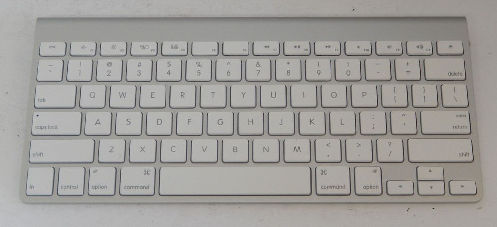 OEM Apple Bluetooth Wireless Keyboard Model A1314
