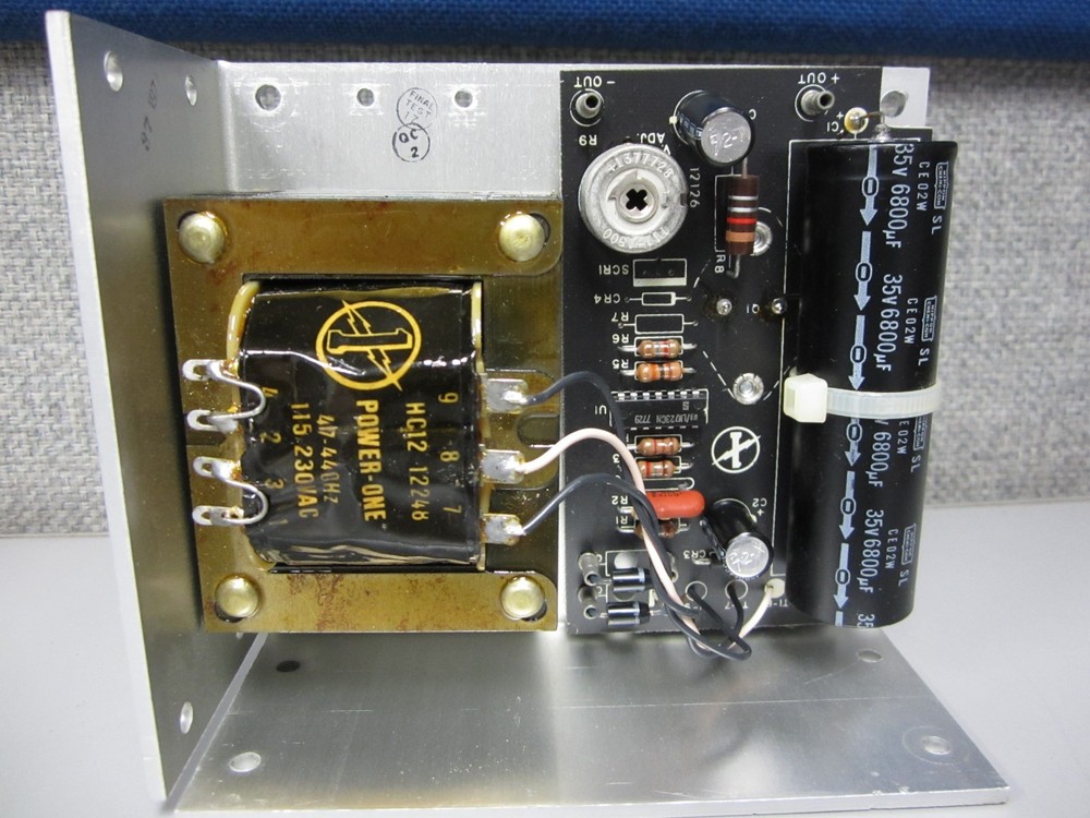 Power-One HC12-3.4 Input 115/230VAC