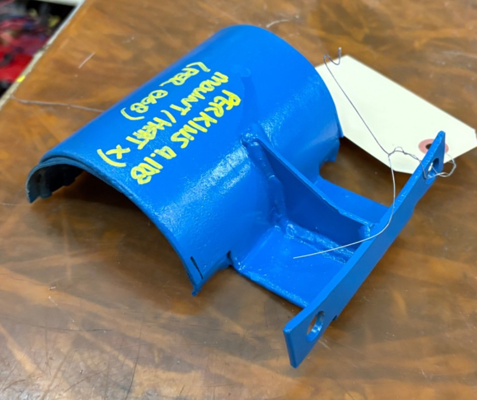 PERKINS 4.108 MARINE 4CYL ENGINE MOUNT FOR HEAT EXCHANGER