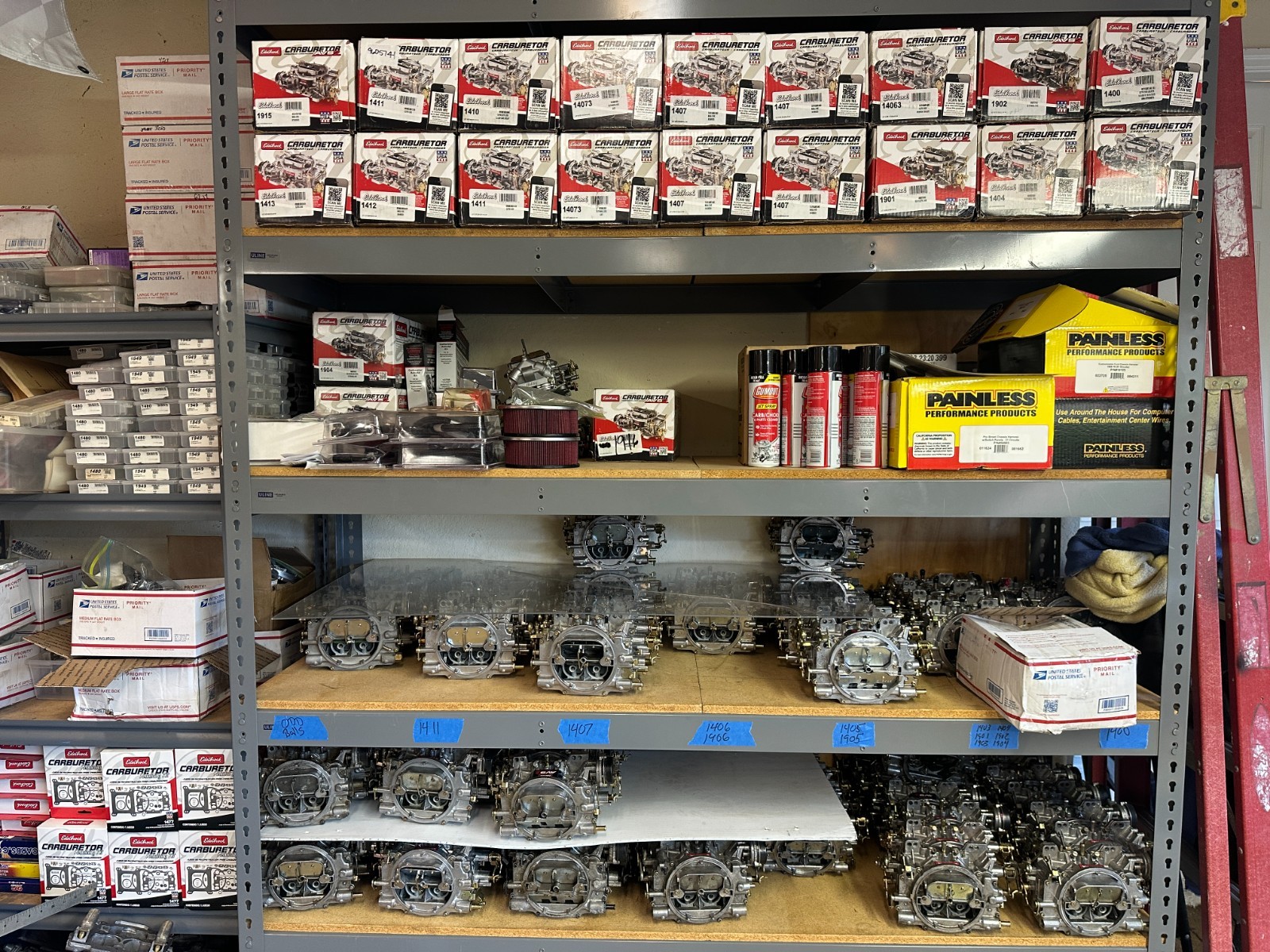 Edelbrock Remanufactured Carburetor 750 CFM Manual Choke # 1407