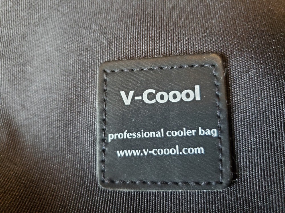 V-Coool Backpack Bag Professional Cooler 3 Compartment Black/ Gold Zip