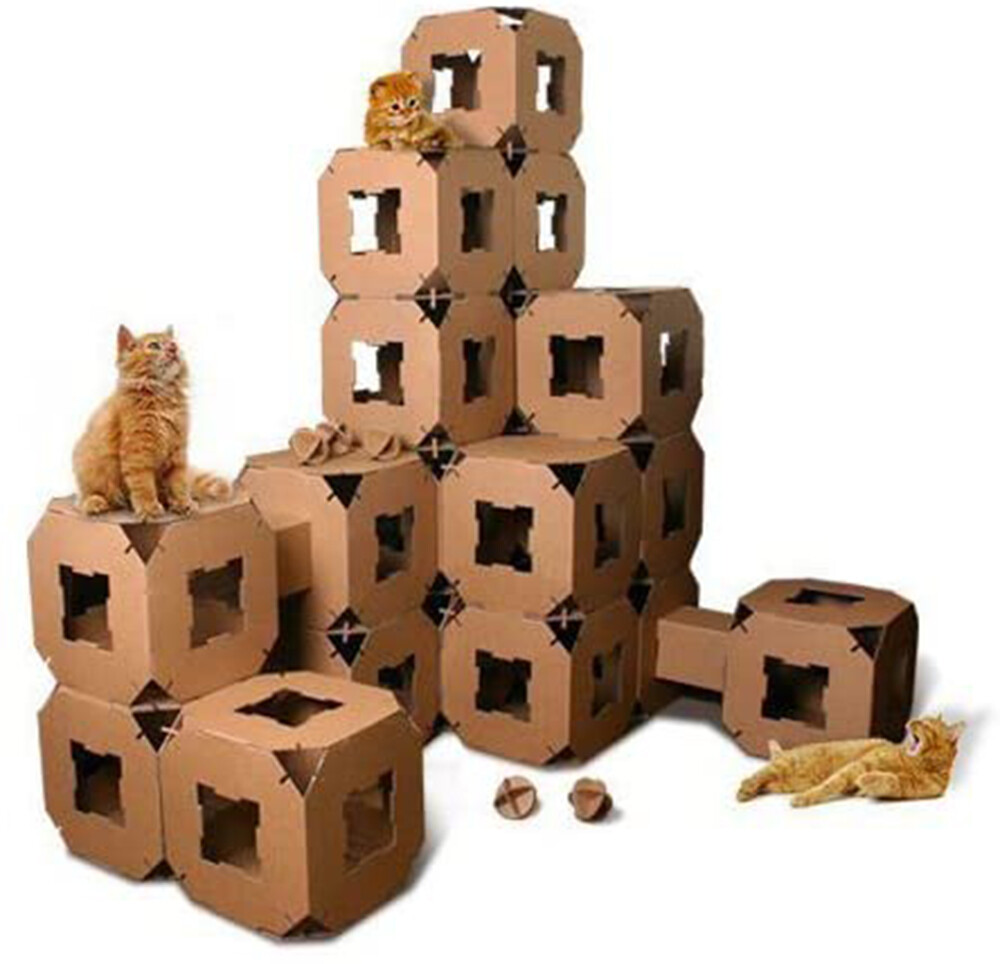 CAT DREAM HOUSE - NINE PIECE STACKABLE  CUBE TOWER