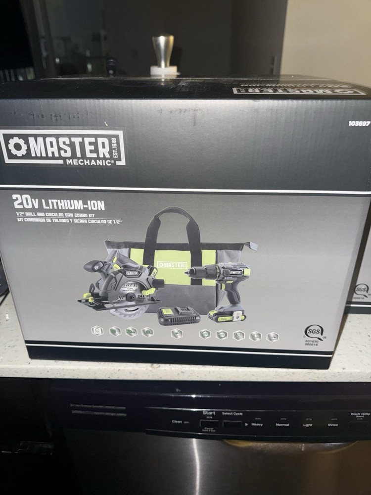 1/2 Drill And Circular Saw Combo Kit