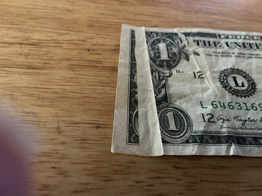 $1 1977 L series "DOUBLE GUTTER FOLD, misaligned errors. RARE