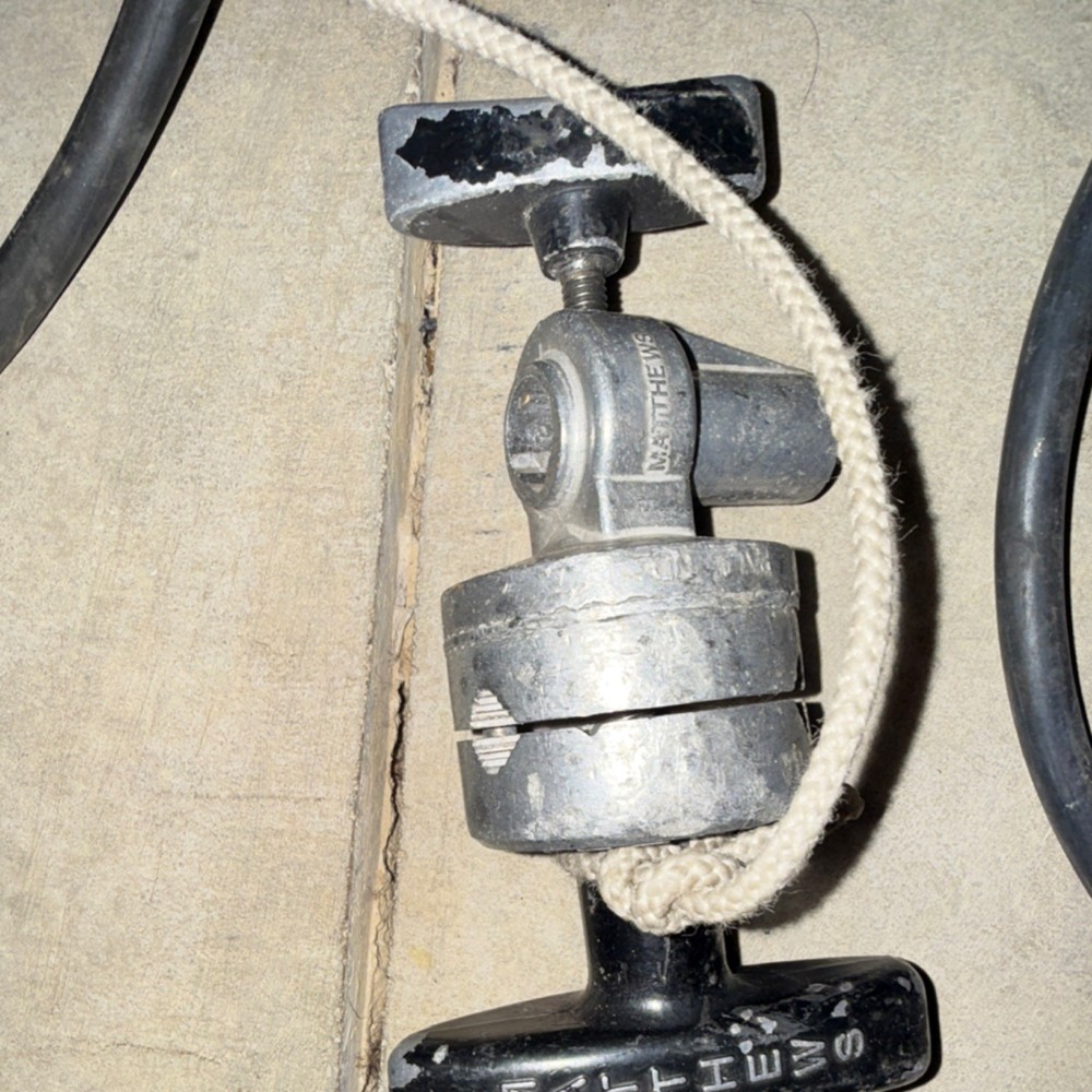 ARRI Blue Tungsten Continuous Lighting with Mounting Bracket & On/Off Switch