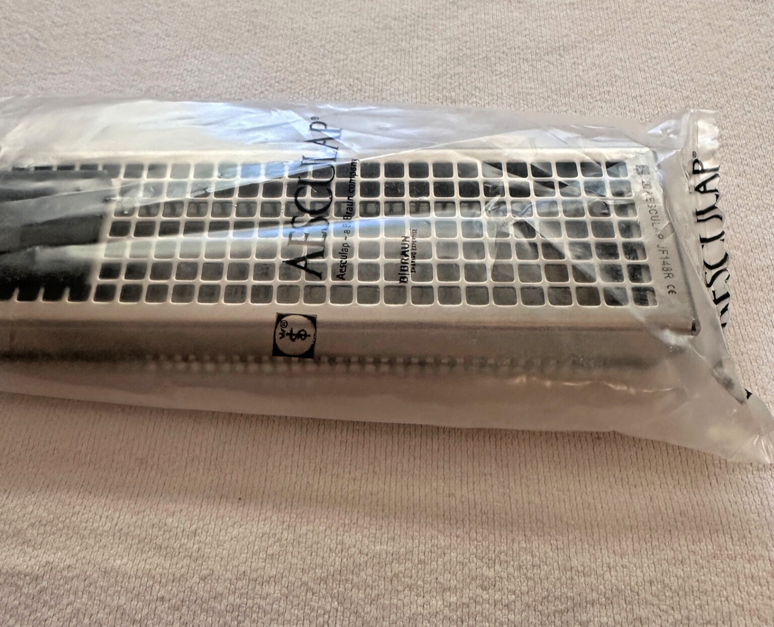 Aesculap JF148R Micro Instrument Tray with Lid 3/4 X 1 X 5-3/4 Inch New In Bag