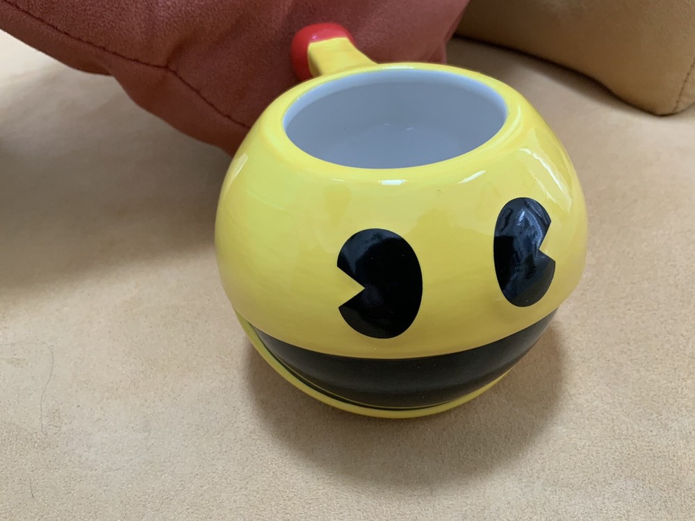 Pac Man Coffee Mug Ceramic Arcade Classic Video Game Character Shaped Cup