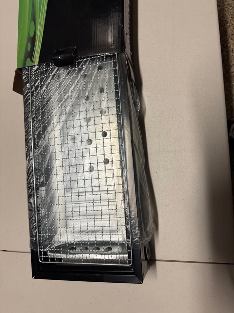 Portable BBQ Grill - Compact and Easy to Use