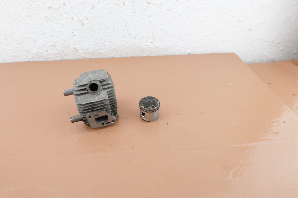 Echo ES-2100 Blower OEM Cylinder & Piston 1522