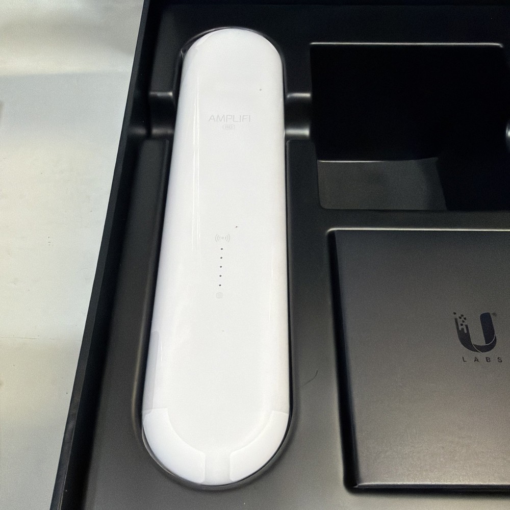 Ubiquiti AmpliFi HD Mesh Wi-Fi System (AFi-HD) – 2 MeshPoints - MISSING ROUTER