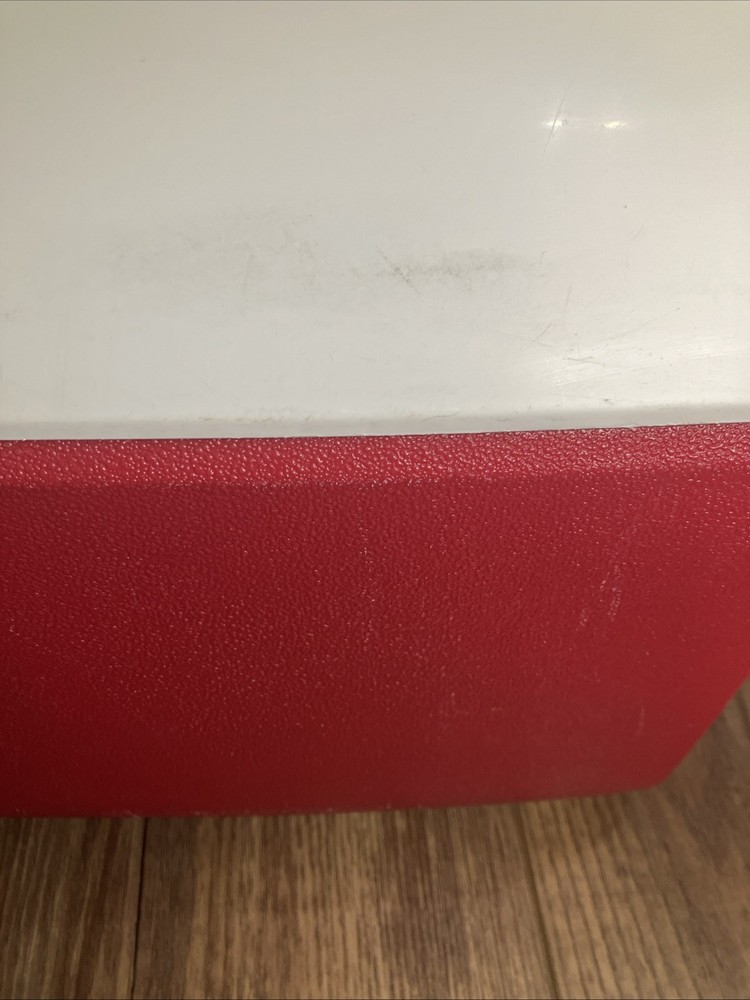 Igloo Little Playmate Cooler Vintage Red & White Push Button 1 1989