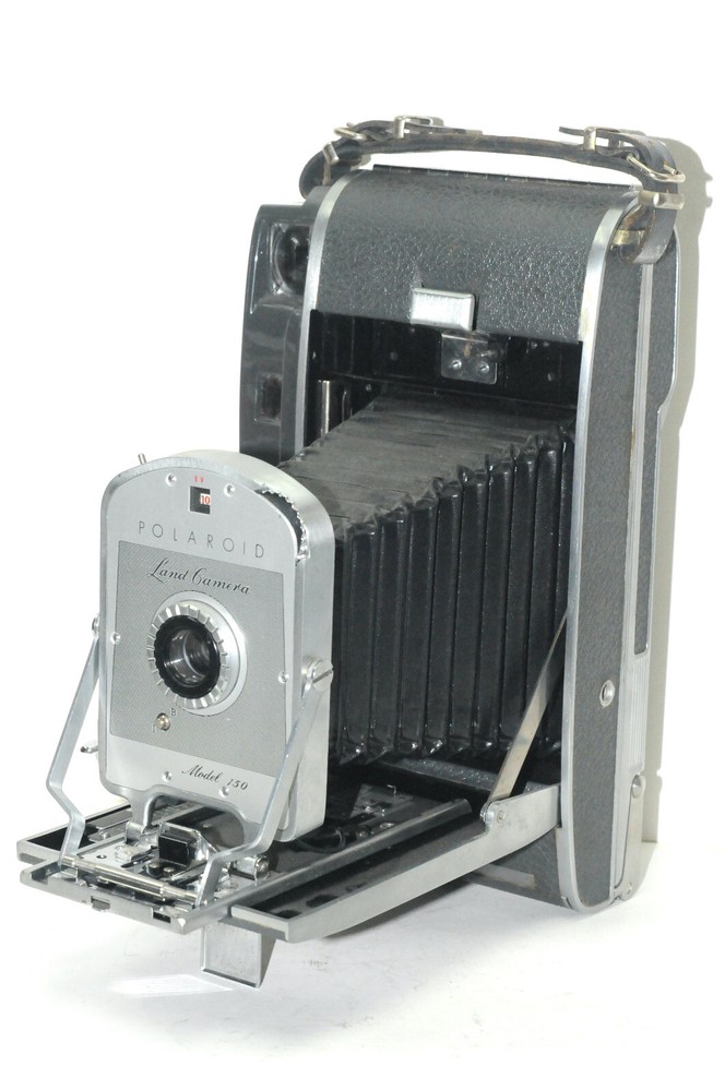 Polaroid Model 150 Land Camera